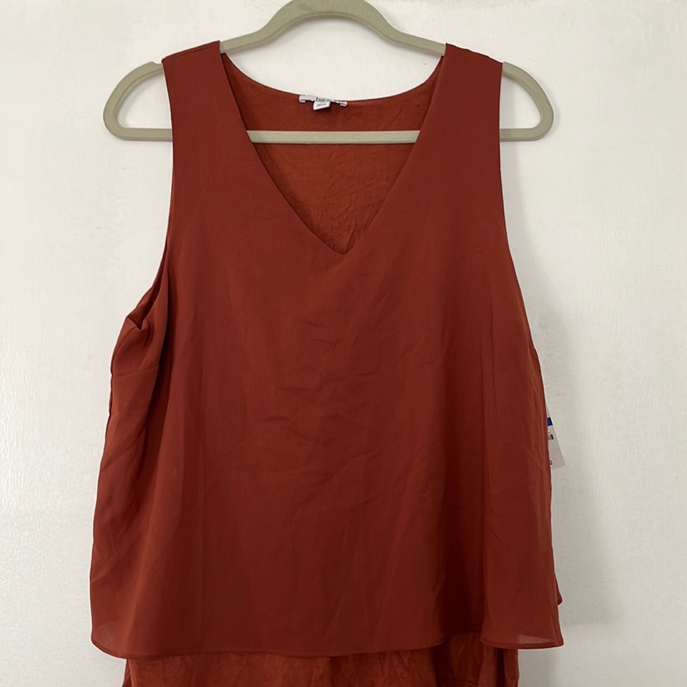 Bar III V Neck Tank Top Sz. XL
